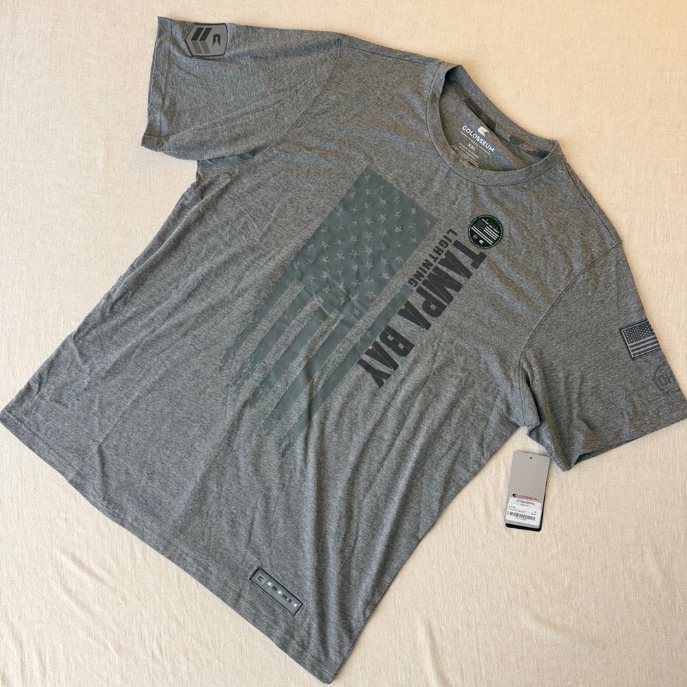 Colosseum Tampa Bay Lightning OHT Military Heather Grey Tee XXL